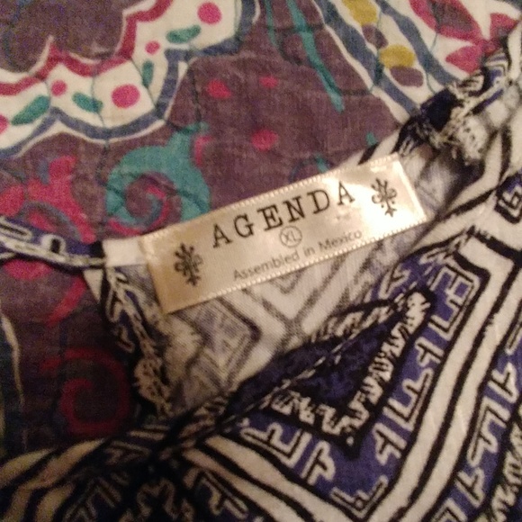 Agenda,size XL, navy,blk & white blouse. - Picture 3 of 5